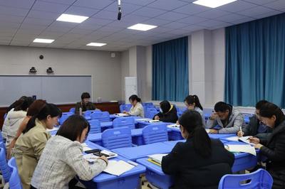 深化課程改革，提升育人質(zhì)量——桓臺縣世紀(jì)中學(xué)開展課程教學(xué)實(shí)施與評價(jià)專項(xiàng)調(diào)研活動